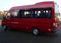 Mikroautobusu Mercedes Benz Sprinter noma 14 17 19 20 sēdvietas